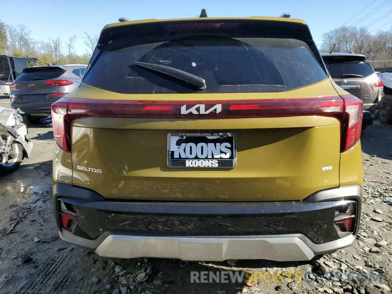 6 fotografías del automóvil dañado KNDETCA70R7546781 KIA SELTOS 2024
