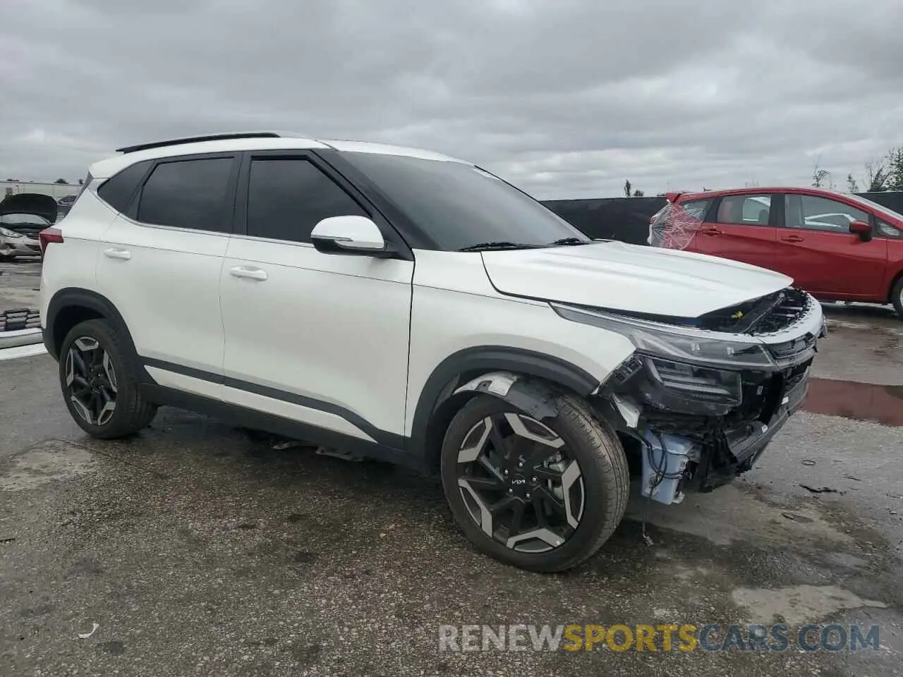 4 fotografías del automóvil dañado KNDETCA71R7553593 KIA SELTOS 2024