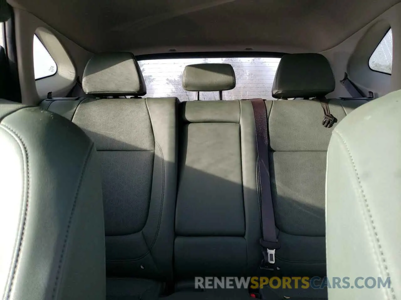 10 fotografías del automóvil dañado KNDETCA72R7488575 KIA SELTOS 2024