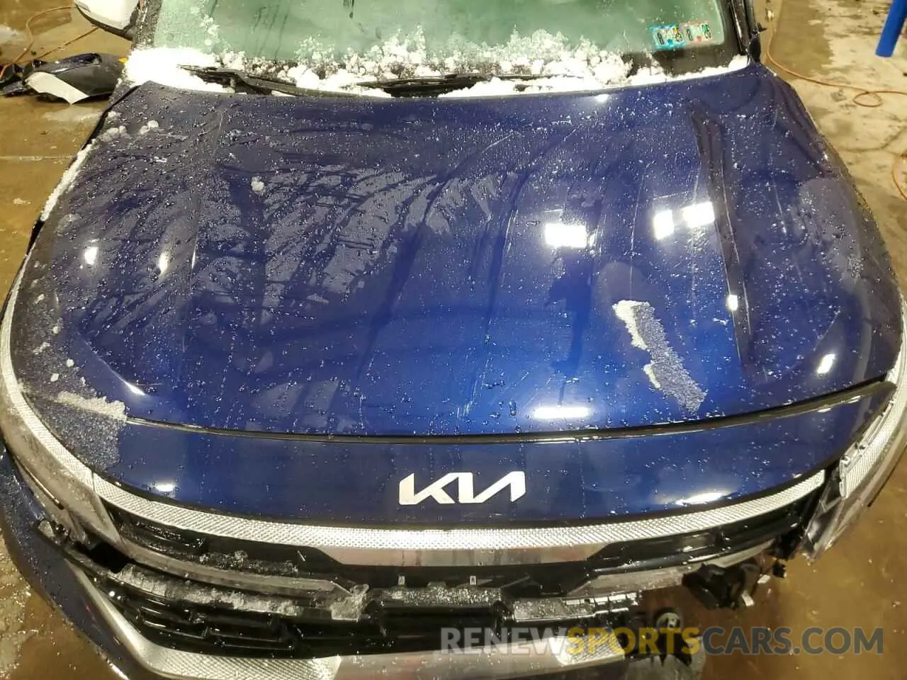 12 fotografías del automóvil dañado KNDETCA72R7501793 KIA SELTOS 2024