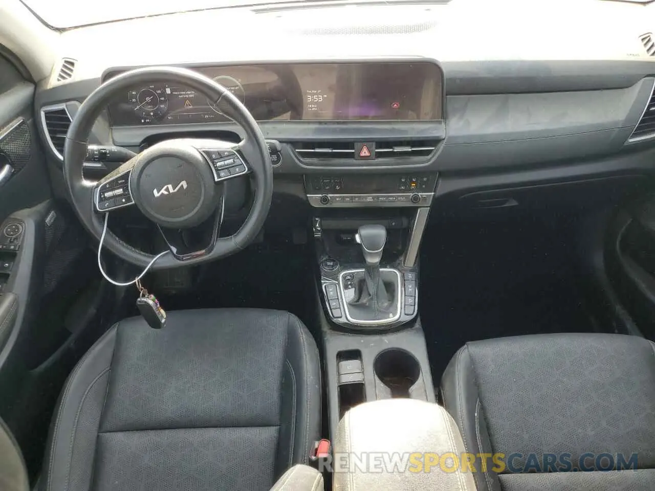 8 fotografías del automóvil dañado KNDETCA74R7475682 KIA SELTOS 2024