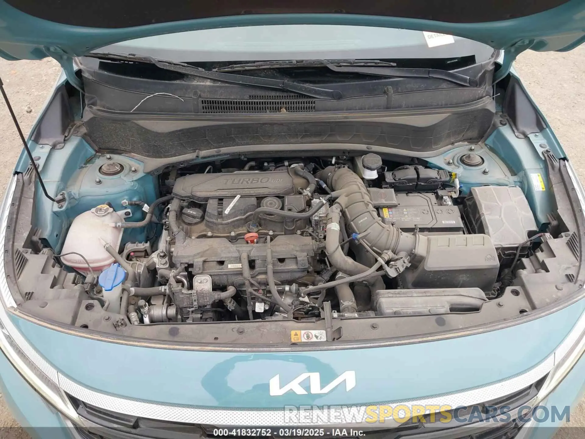 10 fotografías del automóvil dañado KNDETCA74R7482485 KIA SELTOS 2024