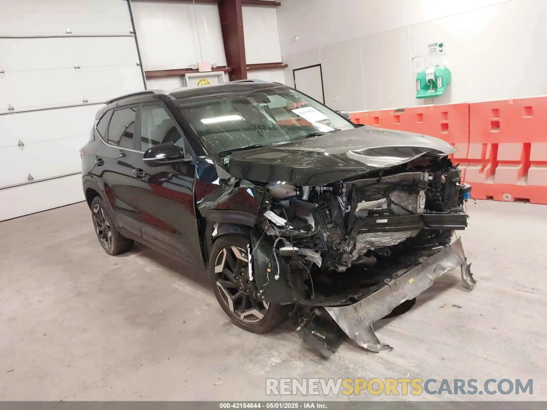 1 fotografías del automóvil dañado KNDETCA74R7595790 KIA SELTOS 2024
