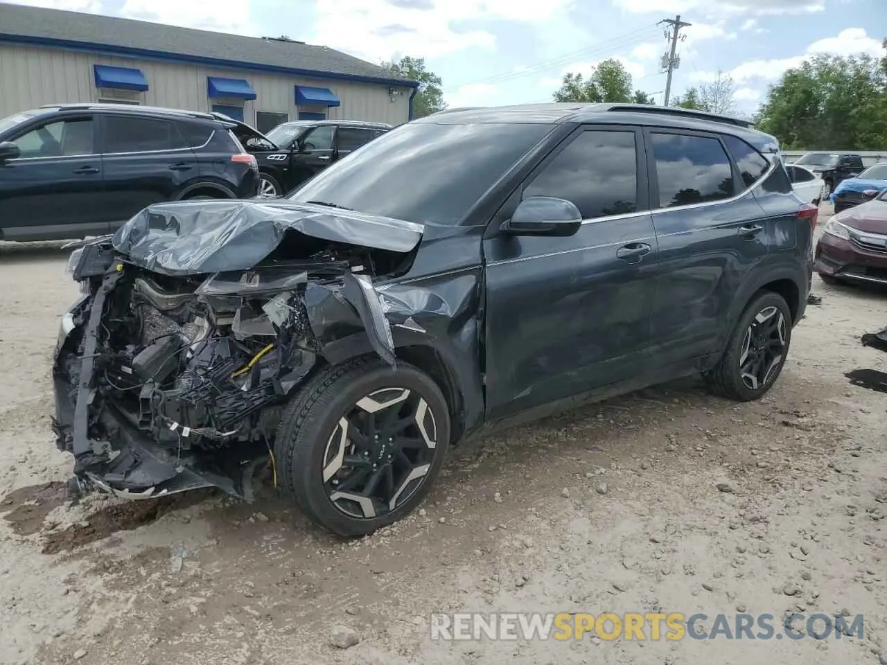 1 fotografías del automóvil dañado KNDETCA75R7493995 KIA SELTOS 2024