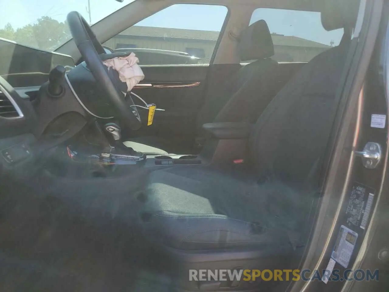 7 fotografías del automóvil dañado KNDETCA75R7493995 KIA SELTOS 2024