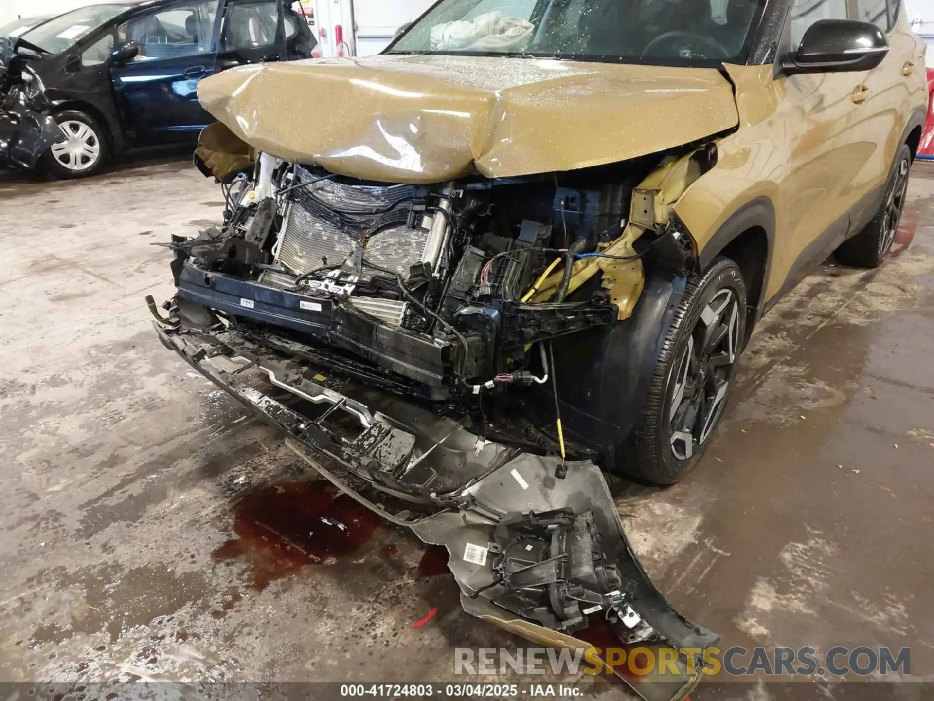 6 fotografías del automóvil dañado KNDETCA75R7540944 KIA SELTOS 2024
