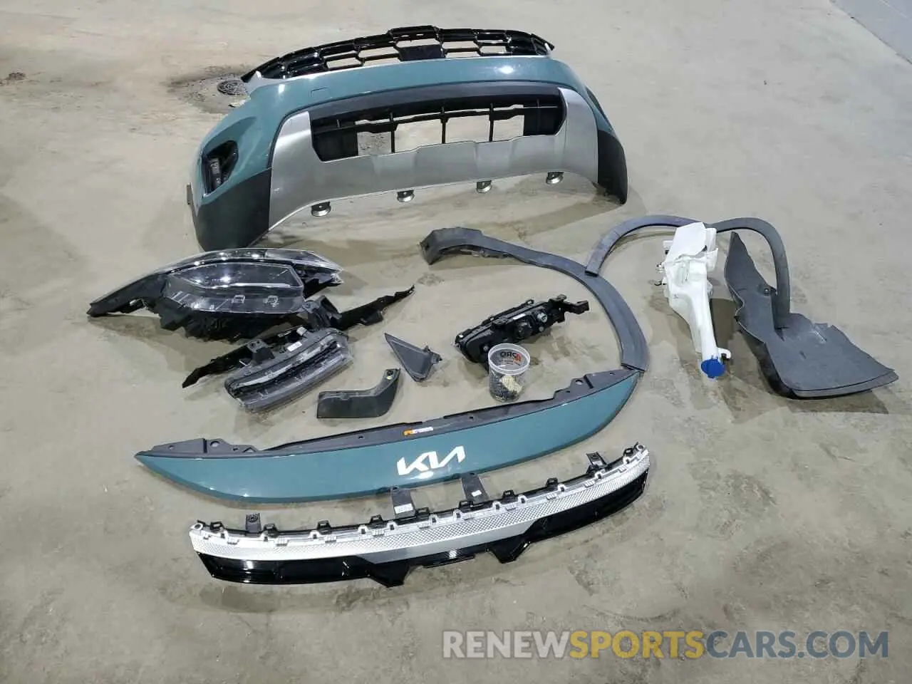13 fotografías del automóvil dañado KNDETCA79R7483003 KIA SELTOS 2024