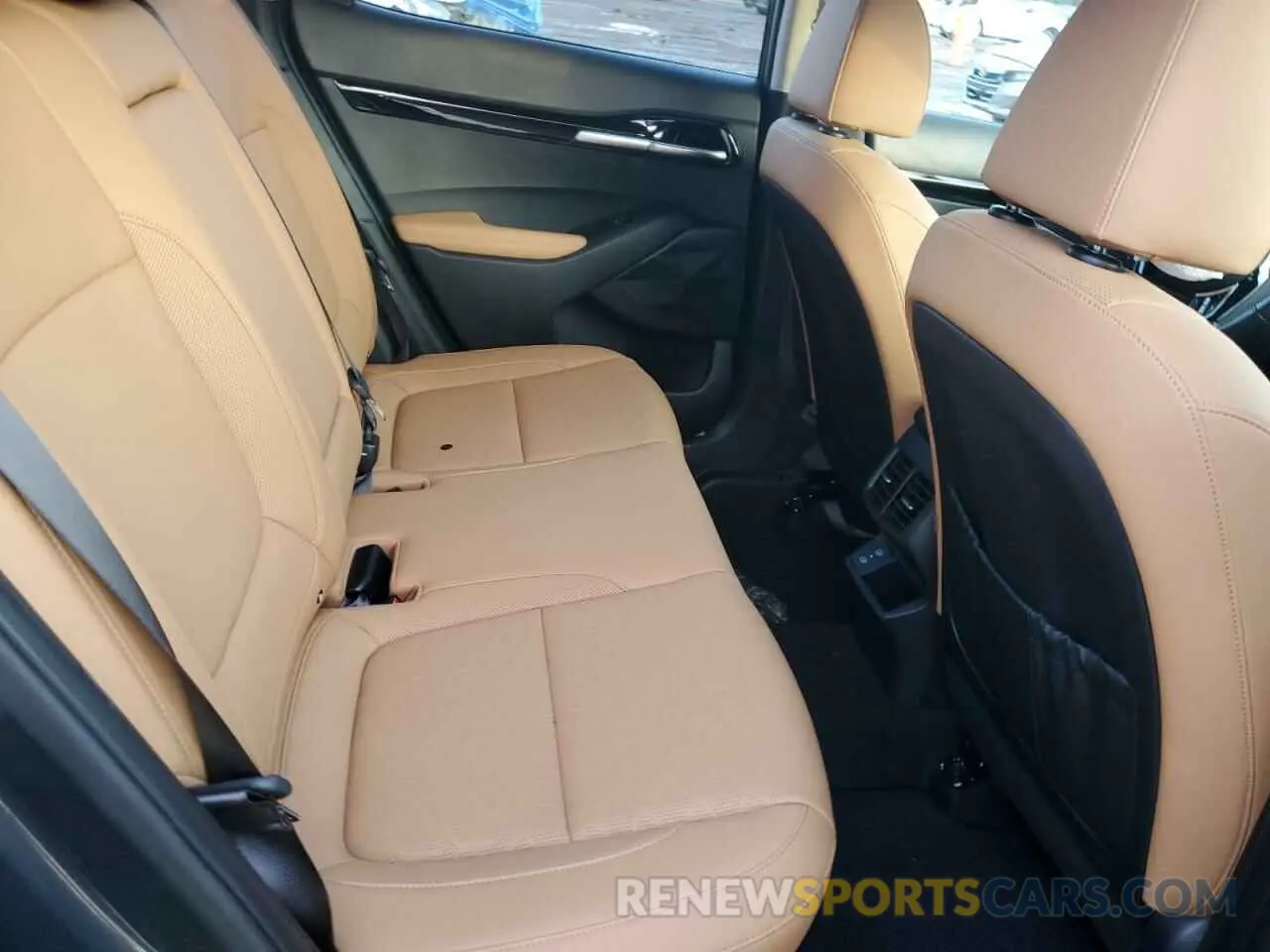 11 fotografías del automóvil dañado KNDETCA7XR7510984 KIA SELTOS 2024
