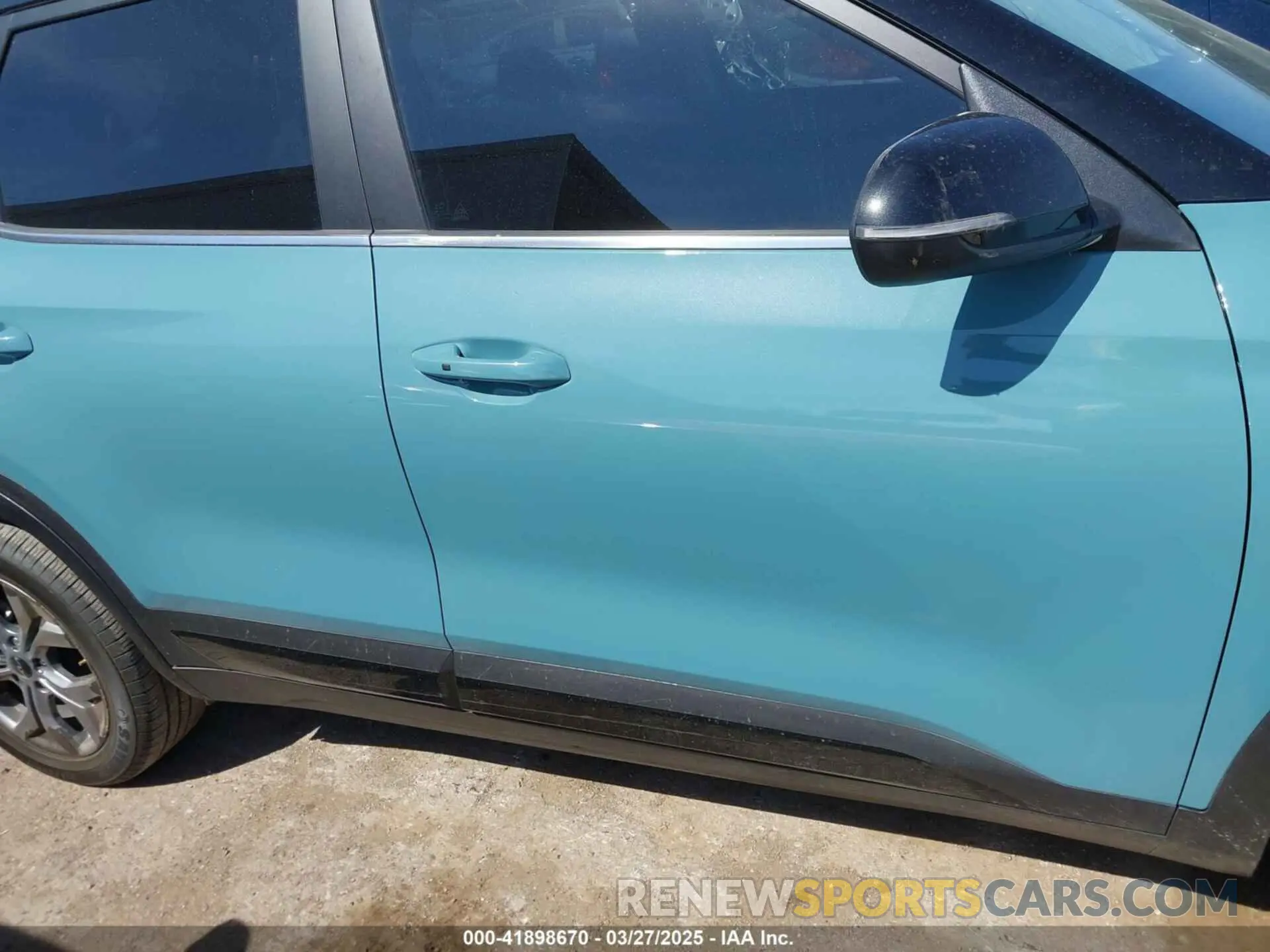 12 fotografías del automóvil dañado KNDEU2AA0R7590492 KIA SELTOS 2024
