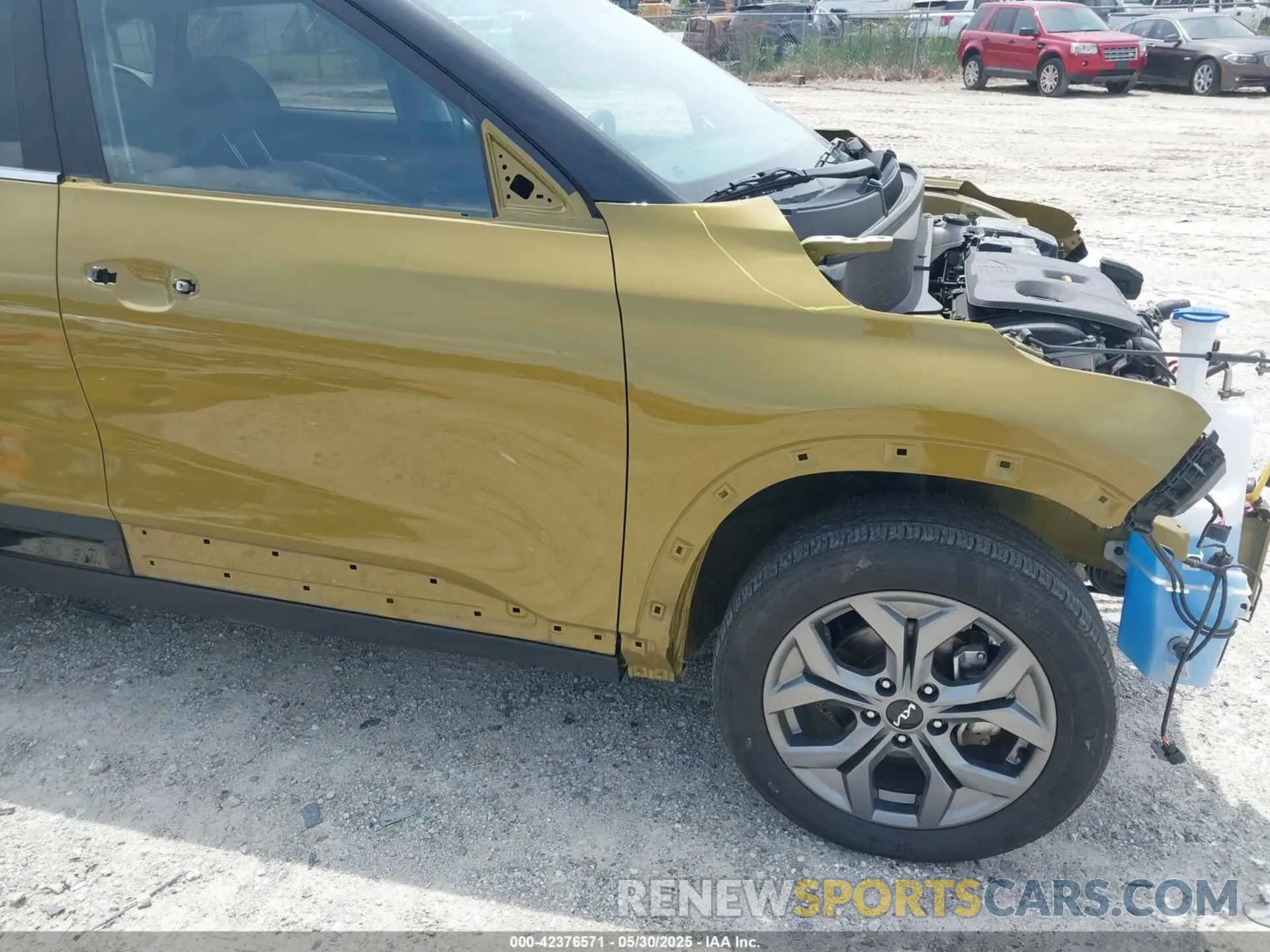 19 fotografías del automóvil dañado KNDEU2AA2R7553721 KIA SELTOS 2024