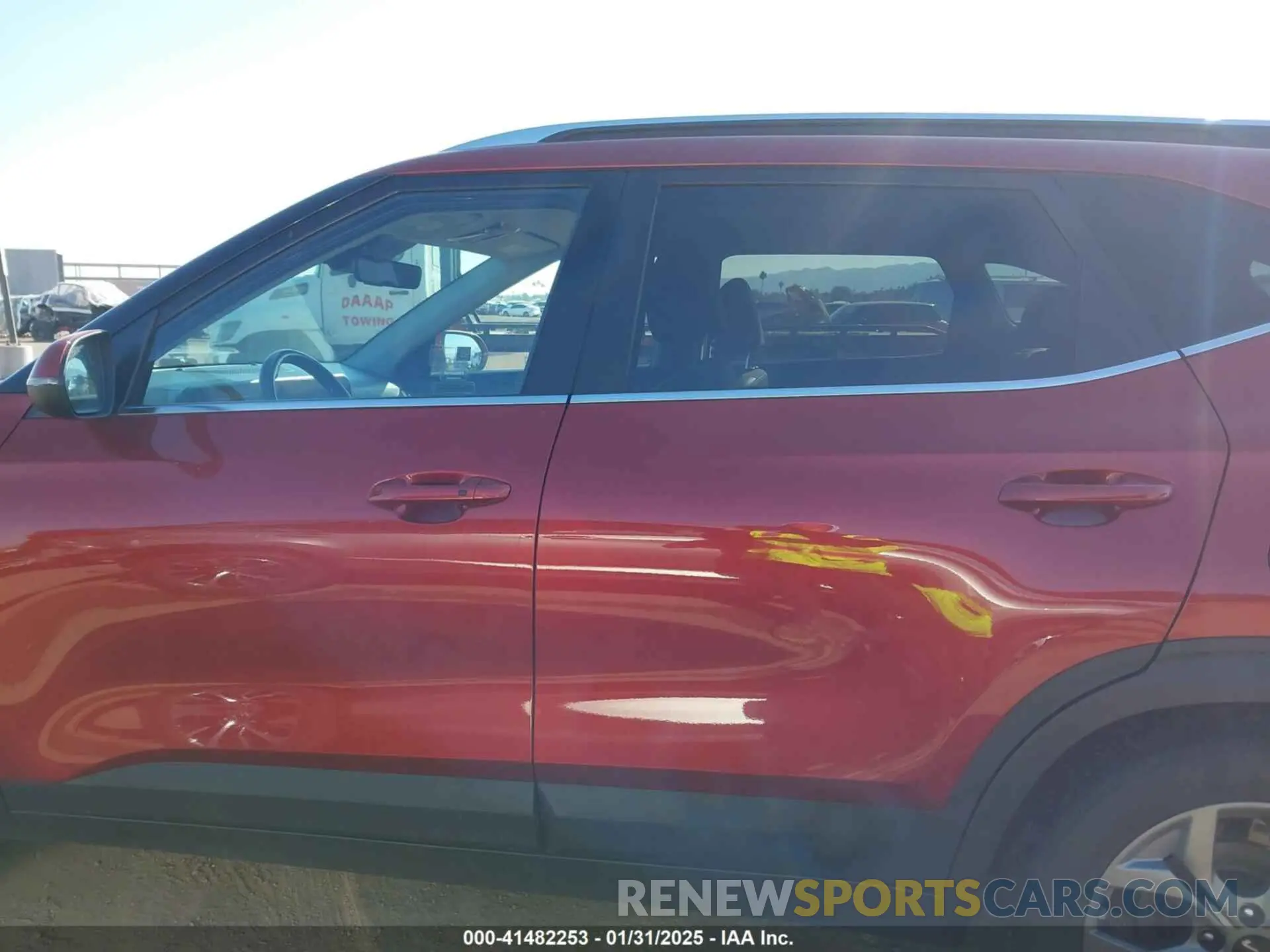 14 fotografías del automóvil dañado KNDEU2AA3R7638440 KIA SELTOS 2024