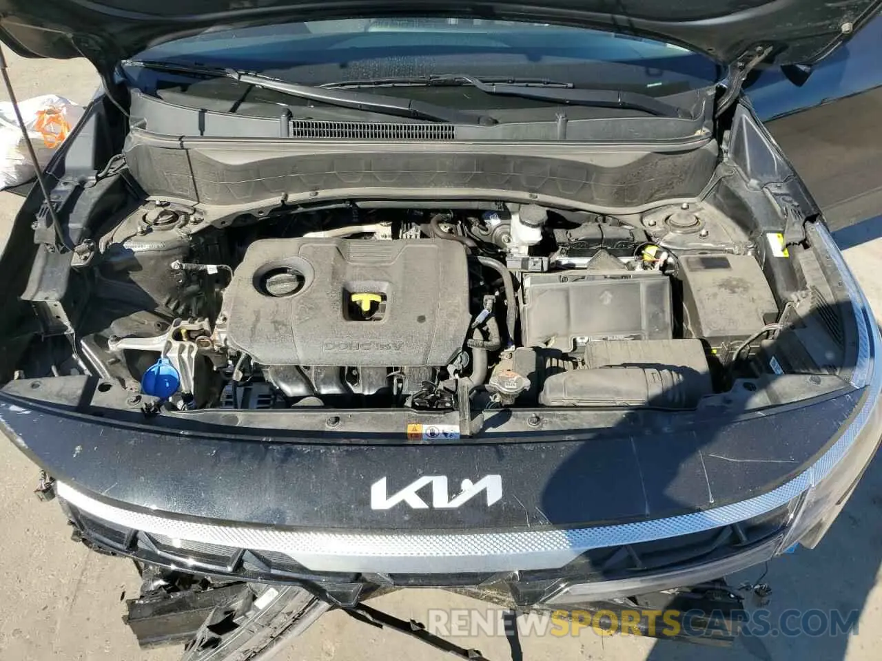 12 fotografías del automóvil dañado KNDEU2AA3R7667131 KIA SELTOS 2024