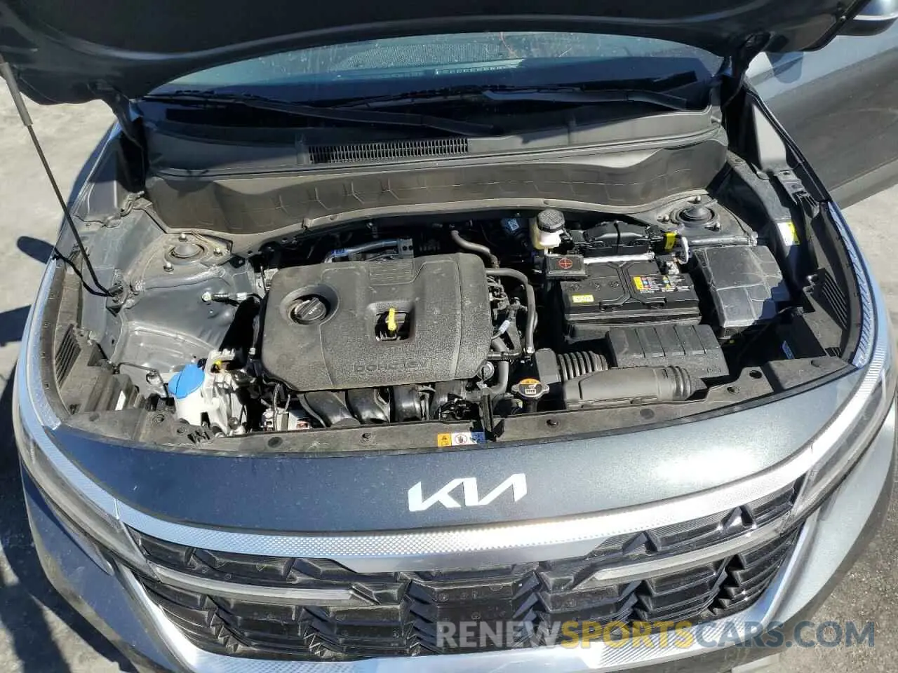 11 fotografías del automóvil dañado KNDEU2AA5R7501578 KIA SELTOS 2024