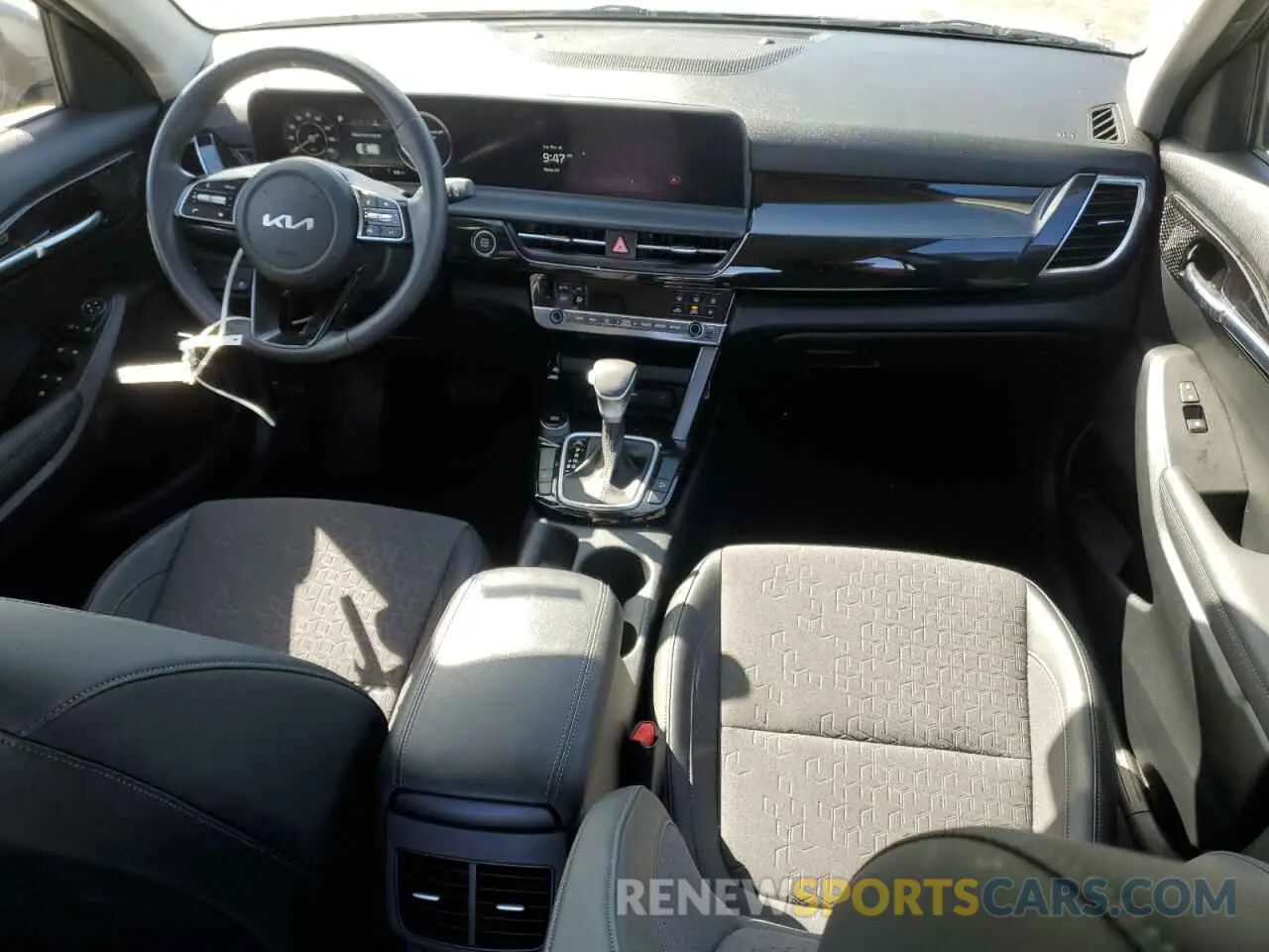 8 fotografías del automóvil dañado KNDEU2AA5R7501578 KIA SELTOS 2024