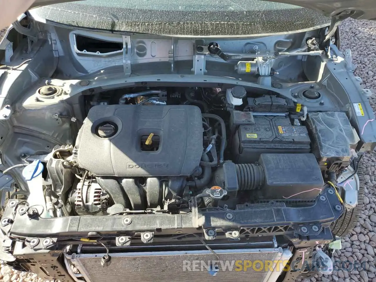 11 fotografías del automóvil dañado KNDEU2AA8R7497025 KIA SELTOS 2024