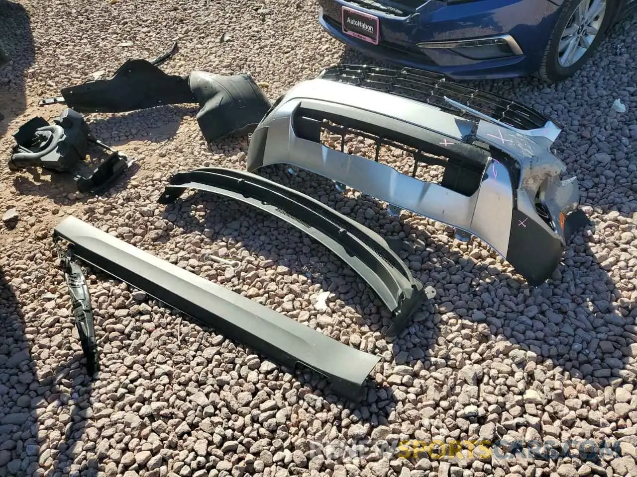 12 fotografías del automóvil dañado KNDEU2AA8R7497025 KIA SELTOS 2024