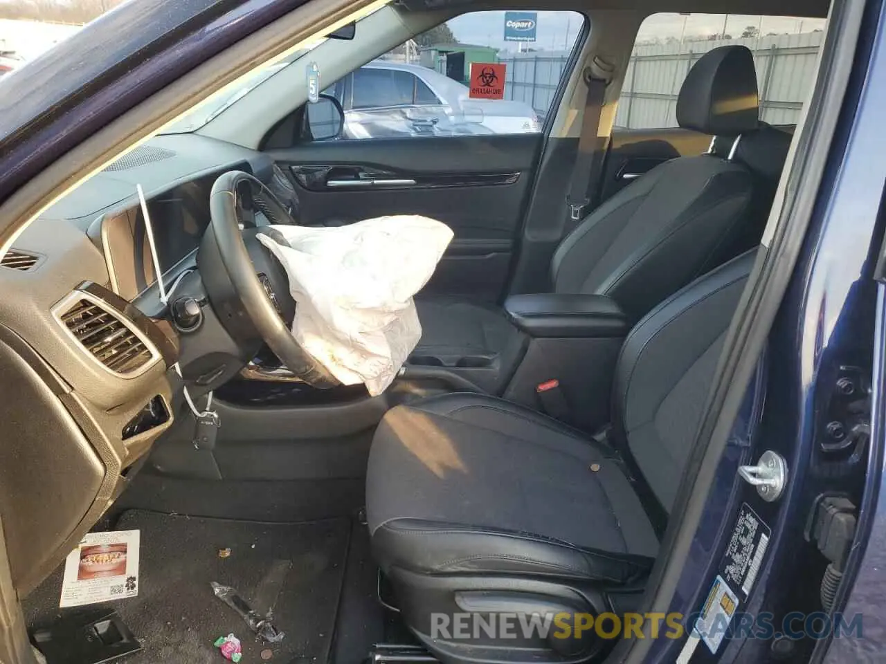 7 fotografías del automóvil dañado KNDEU2AA8R7543128 KIA SELTOS 2024