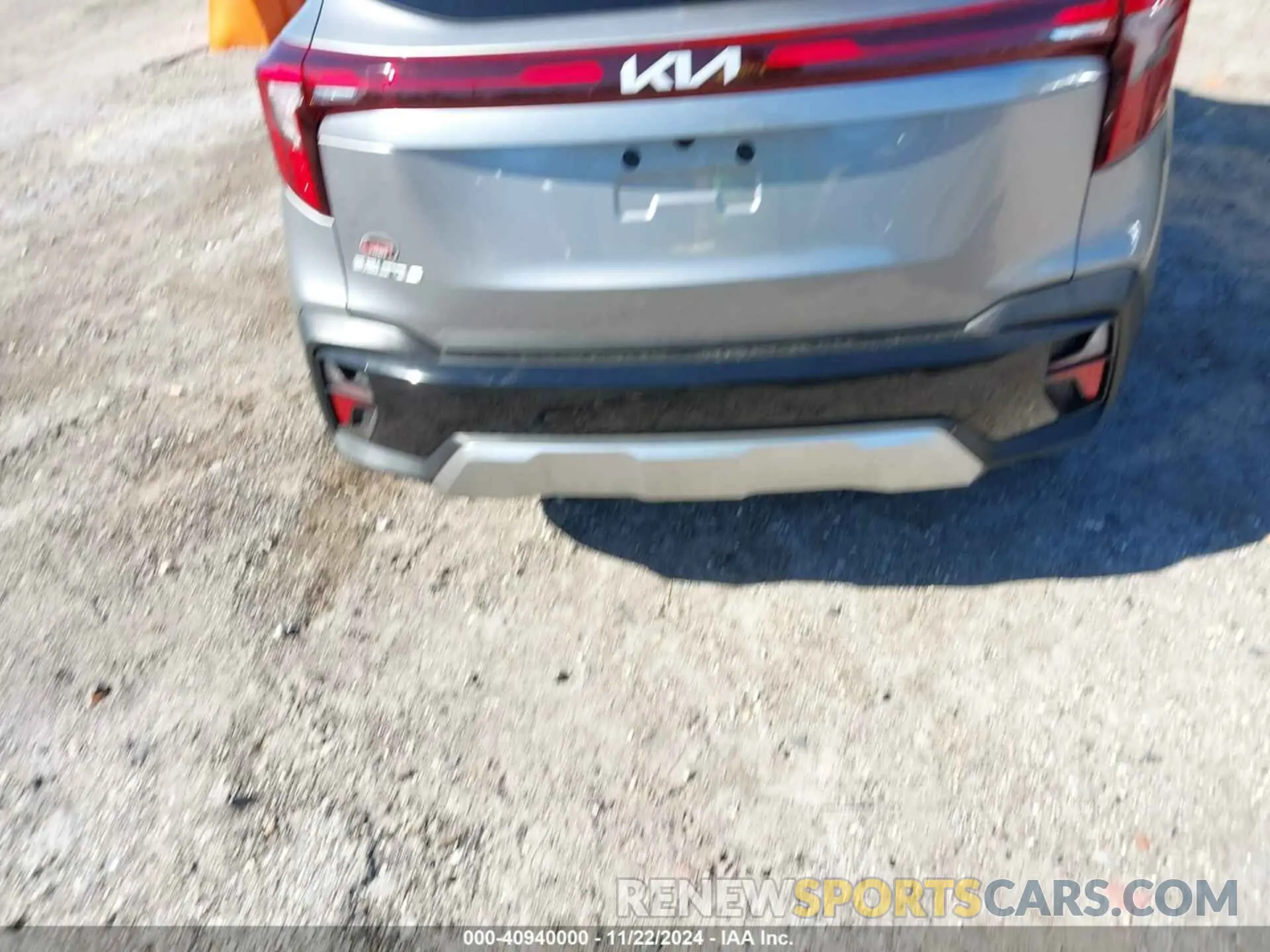17 fotografías del automóvil dañado KNDEU2AA8R7580776 KIA SELTOS 2024