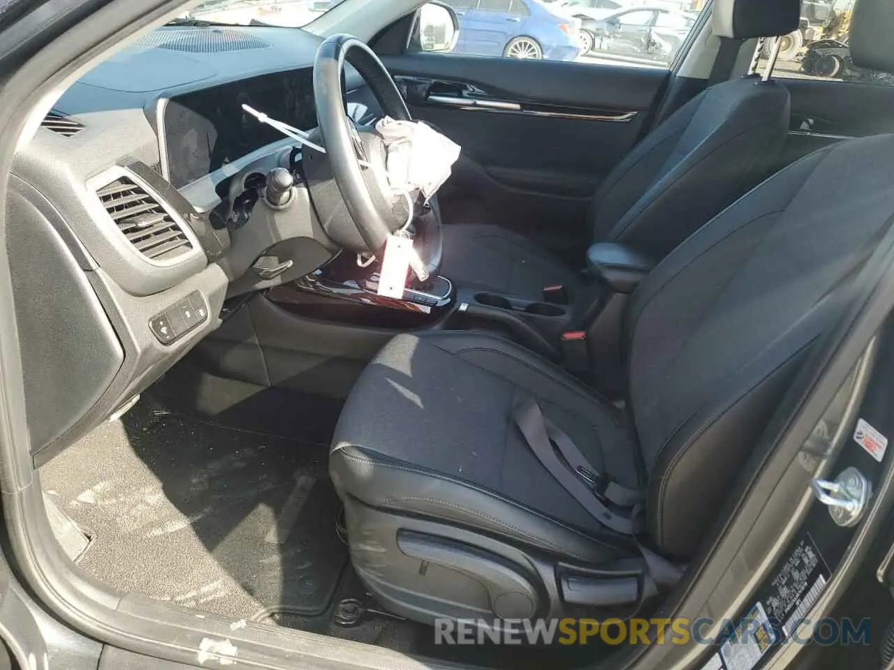 7 fotografías del automóvil dañado KNDEU2AAXR7478718 KIA SELTOS 2024