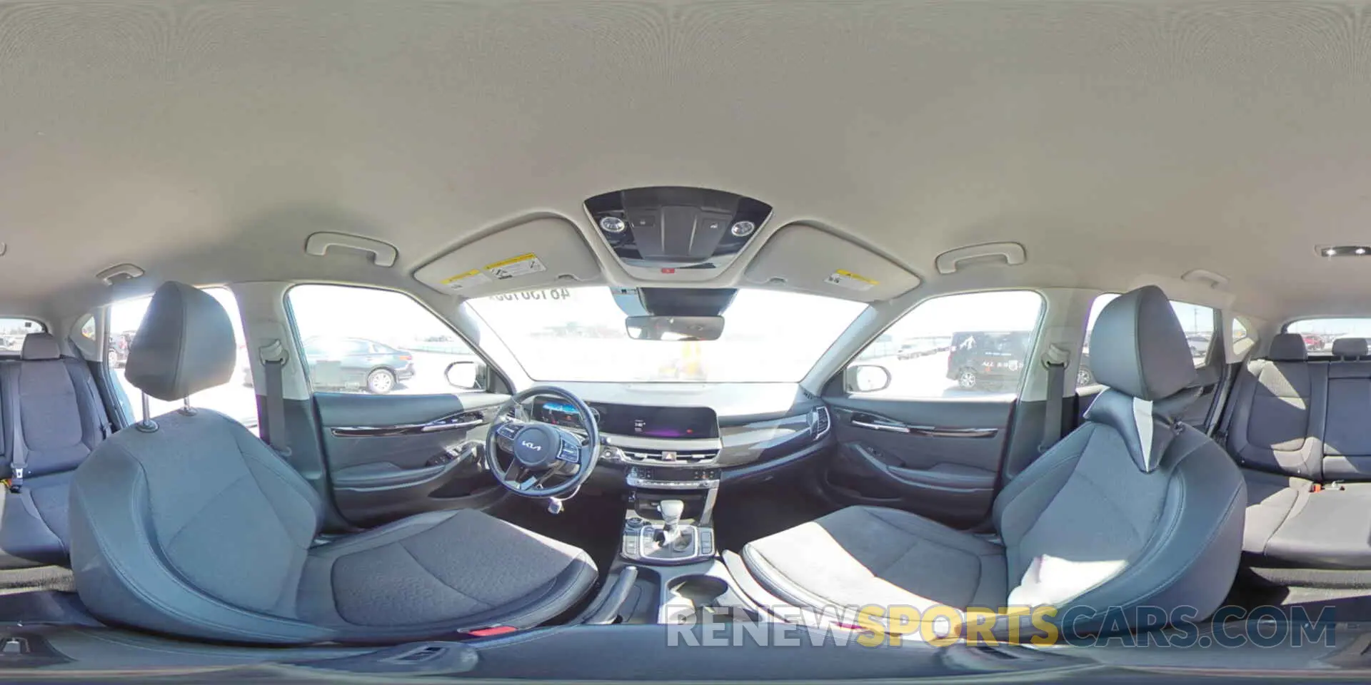 13 fotografías del automóvil dañado KNDEU2AAXR7501527 KIA SELTOS 2024