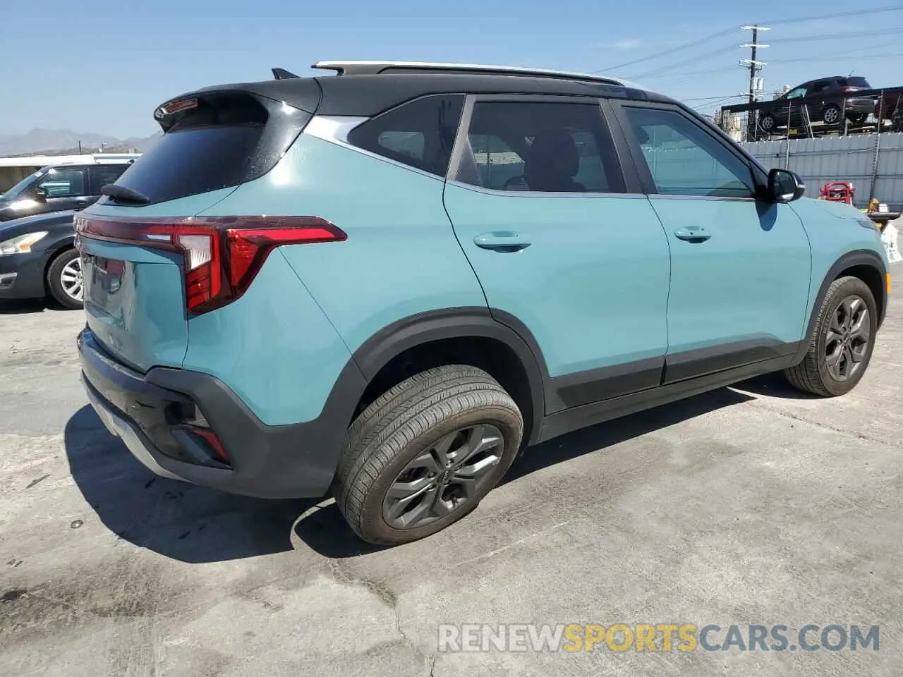 3 fotografías del automóvil dañado KNDEU2AAXR7501527 KIA SELTOS 2024