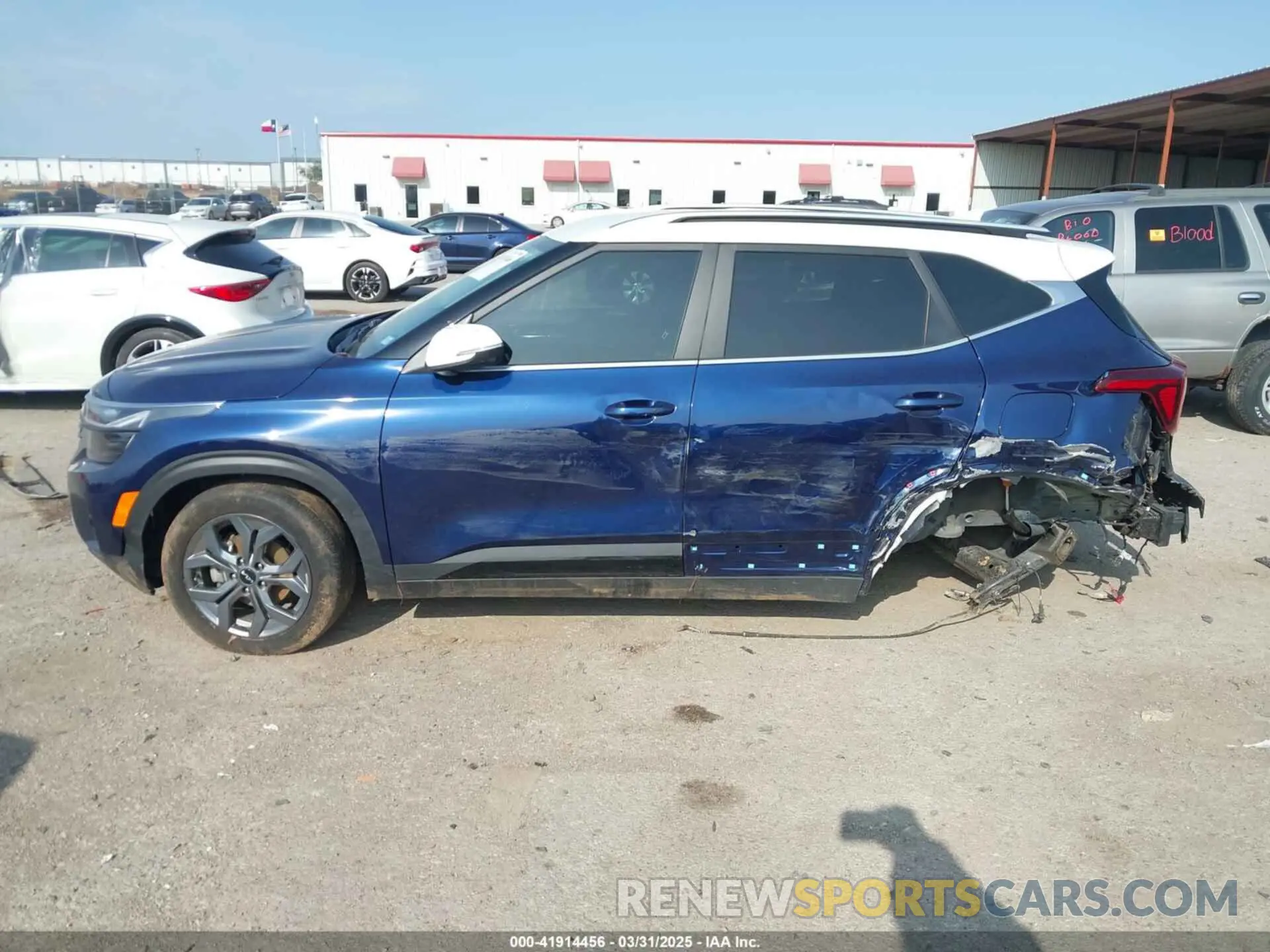 14 fotografías del automóvil dañado KNDEU2AAXR7552820 KIA SELTOS 2024
