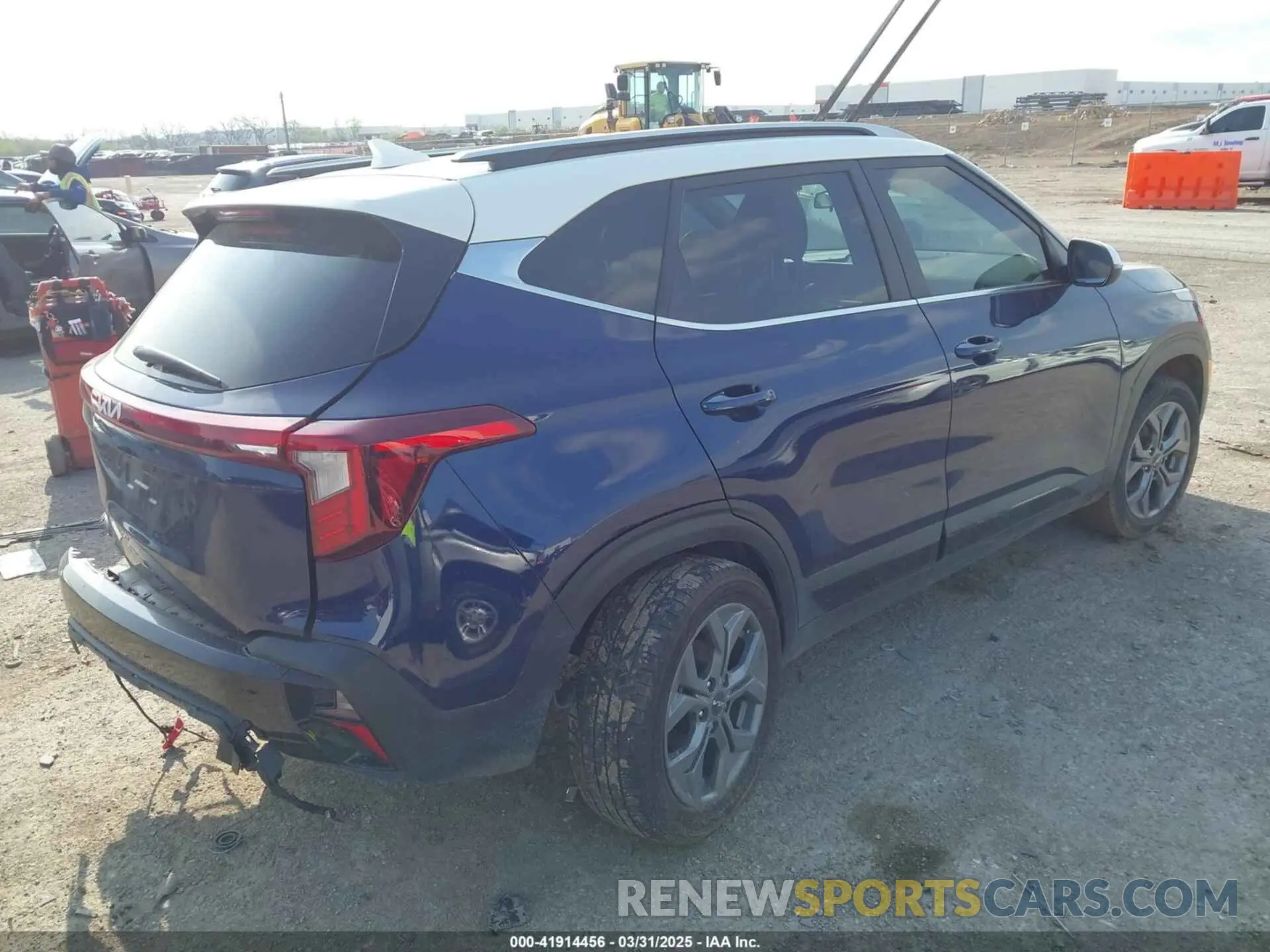 4 fotografías del automóvil dañado KNDEU2AAXR7552820 KIA SELTOS 2024