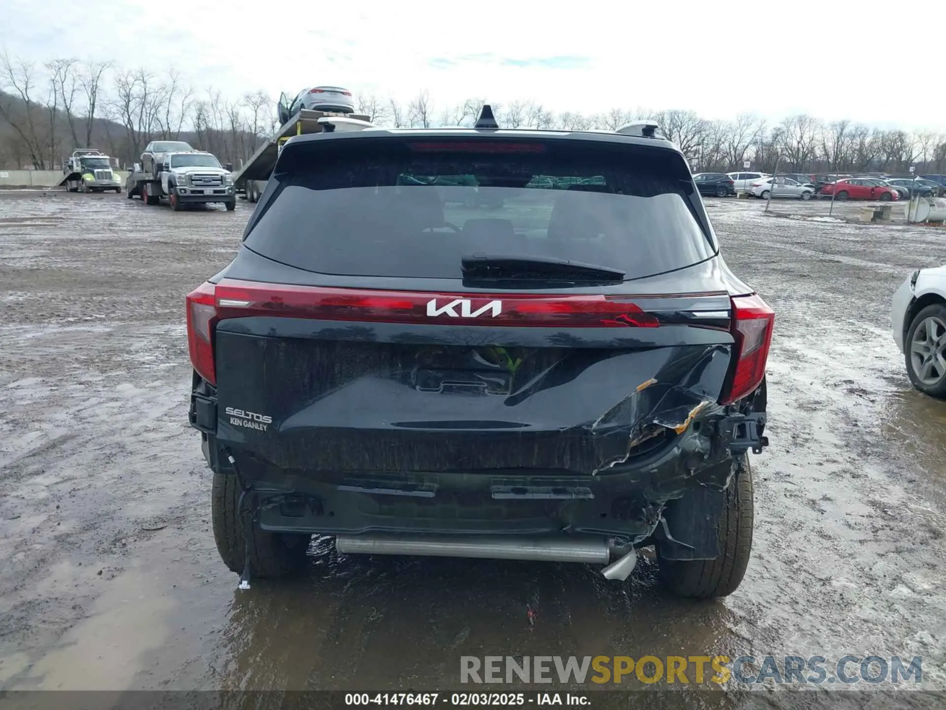 17 fotografías del automóvil dañado KNDEUCAA1R7652486 KIA SELTOS 2024