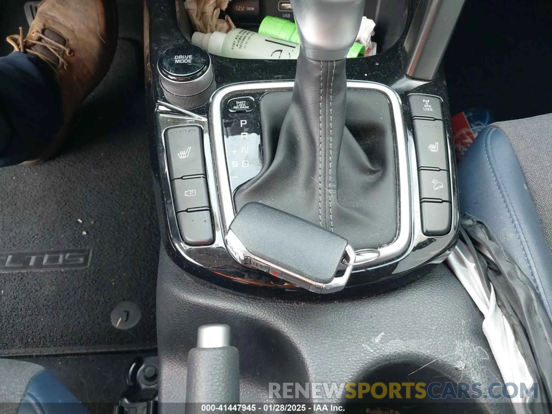 11 fotografías del automóvil dañado KNDEUCAA3R7500502 KIA SELTOS 2024
