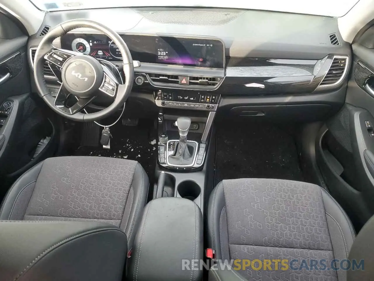 8 fotografías del automóvil dañado KNDEUCAA3R7609798 KIA SELTOS 2024