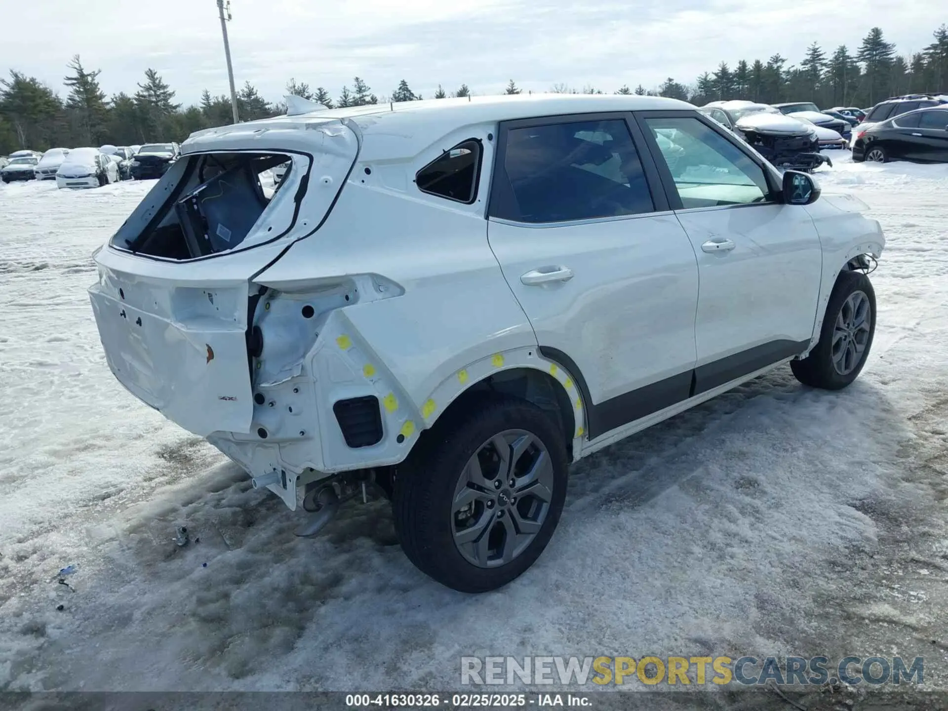 4 fotografías del automóvil dañado KNDEUCAA3R7610272 KIA SELTOS 2024