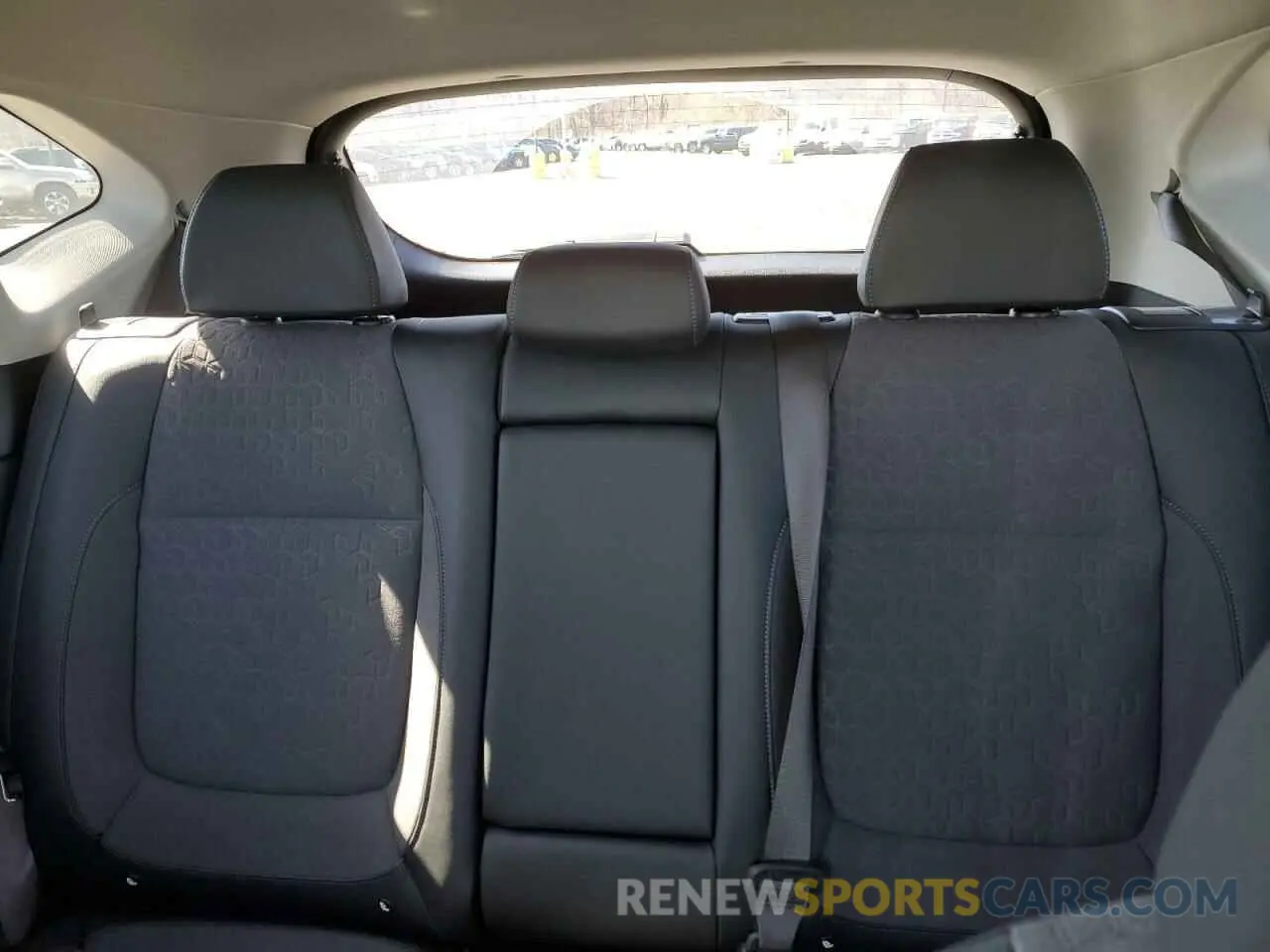 10 fotografías del automóvil dañado KNDEUCAA3R7611194 KIA SELTOS 2024