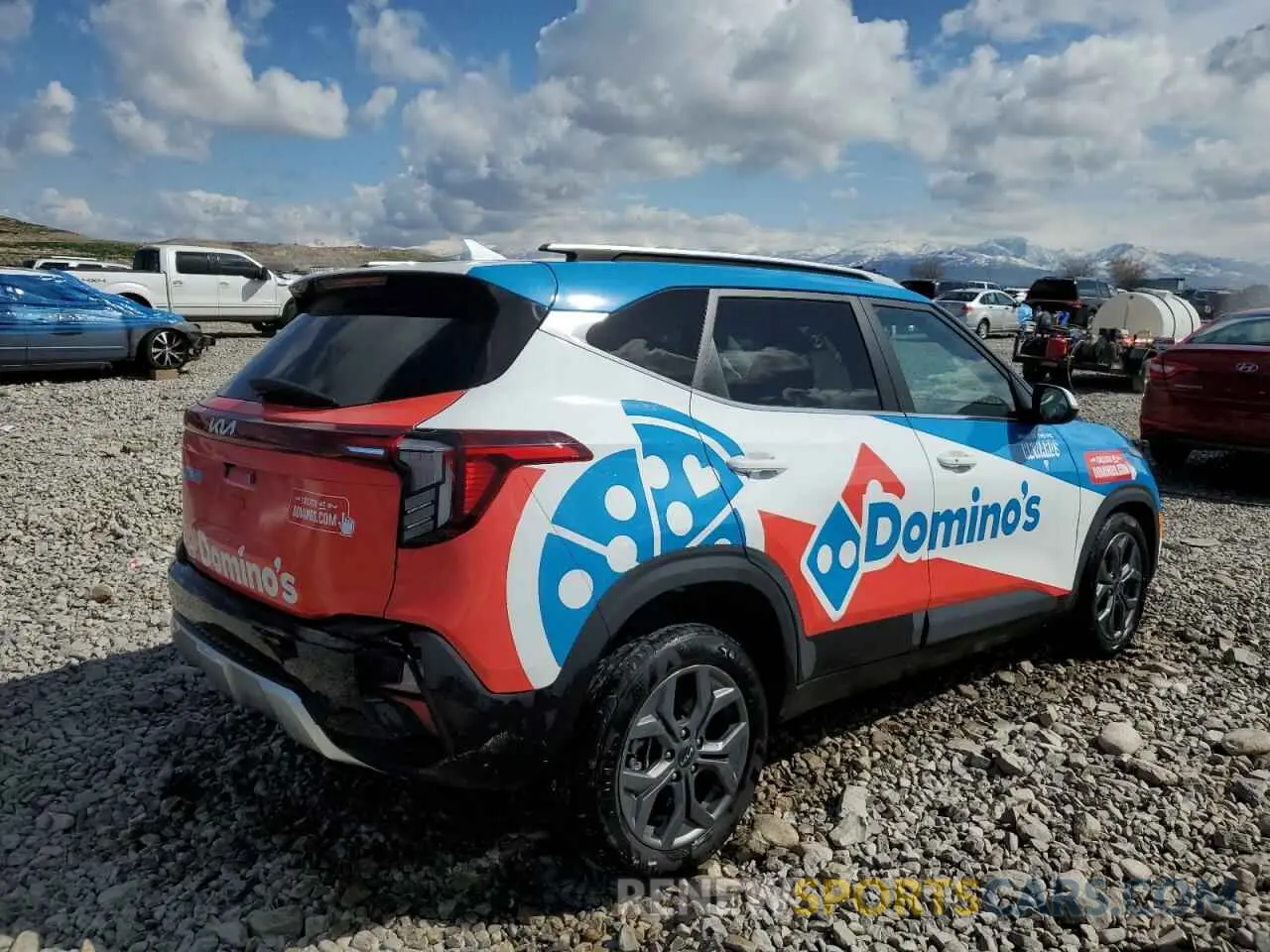 3 fotografías del automóvil dañado KNDEUCAA4R7585303 KIA SELTOS 2024