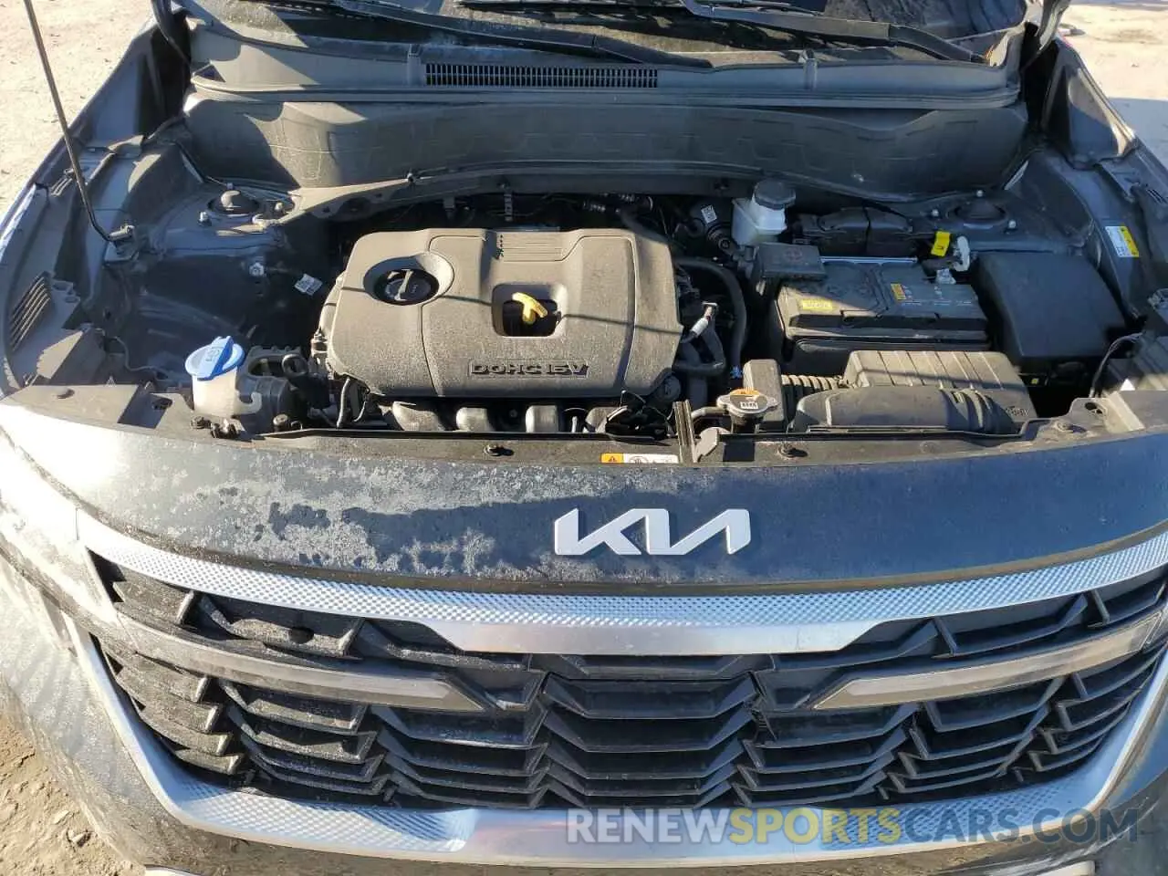 11 fotografías del automóvil dañado KNDEUCAA5R7637909 KIA SELTOS 2024