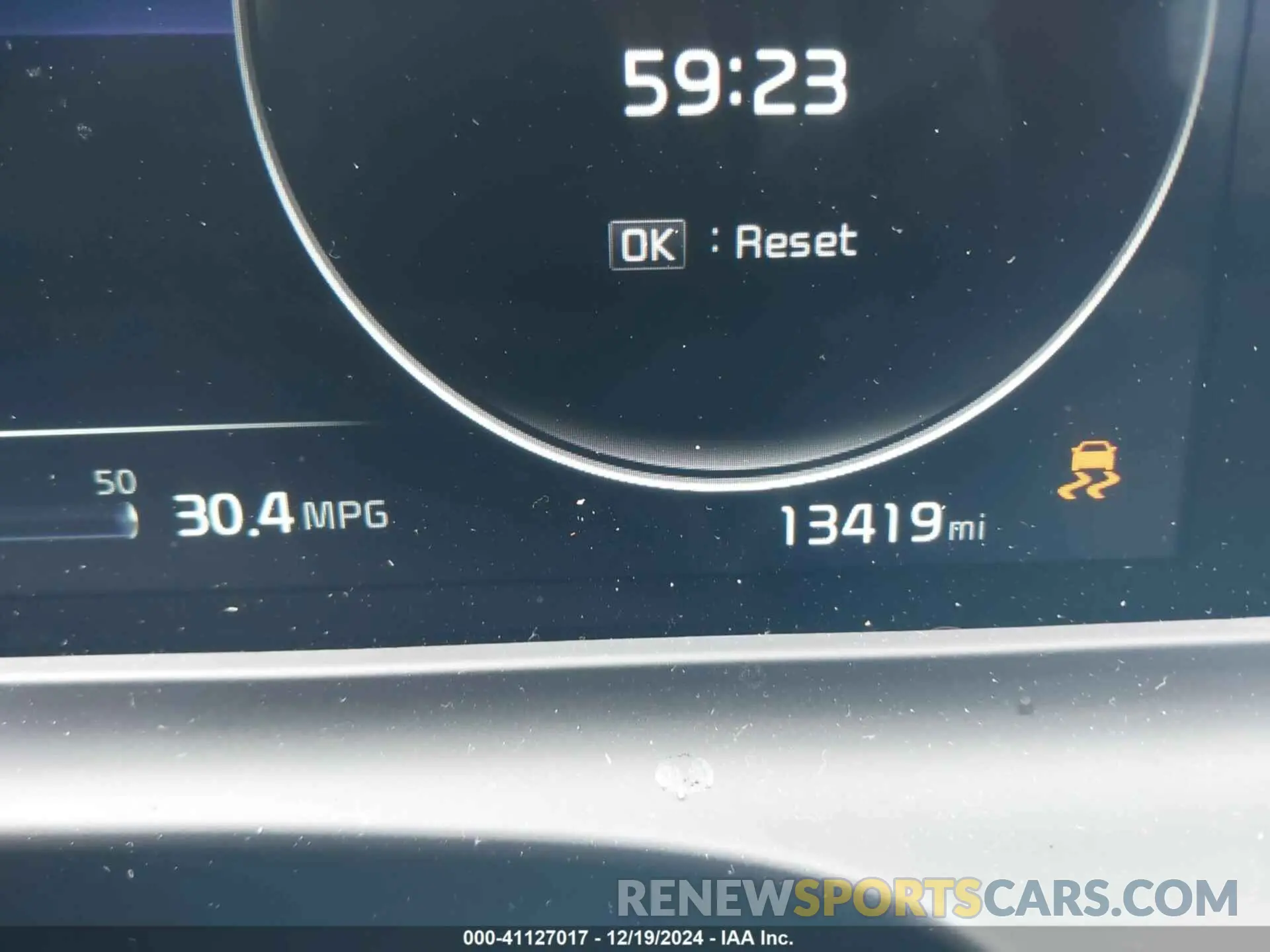 15 fotografías del automóvil dañado KNDEUCAA6R7512871 KIA SELTOS 2024