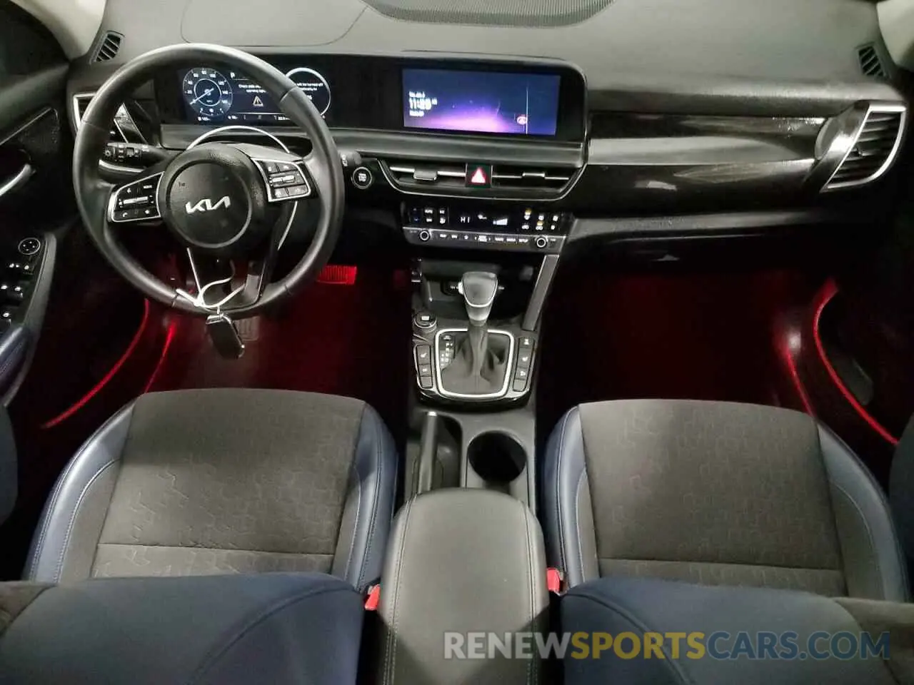 8 fotografías del automóvil dañado KNDEUCAA7R7530201 KIA SELTOS 2024