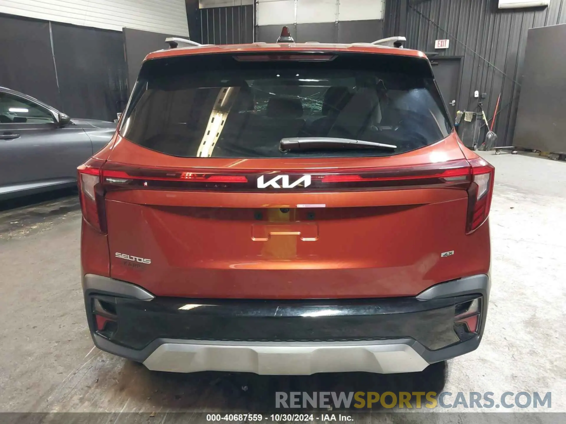 17 fotografías del automóvil dañado KNDEUCAA8R7606623 KIA SELTOS 2024