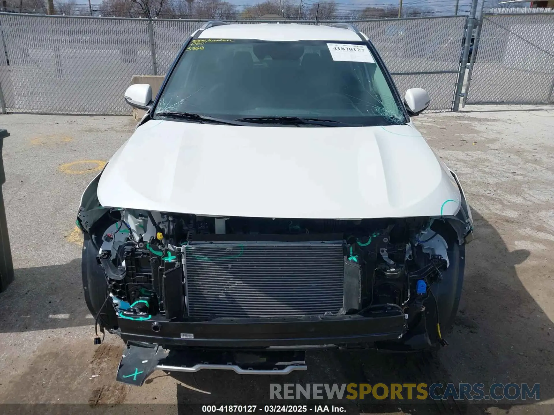 13 fotografías del automóvil dañado KNDERCAA5S7672568 KIA SELTOS 2025
