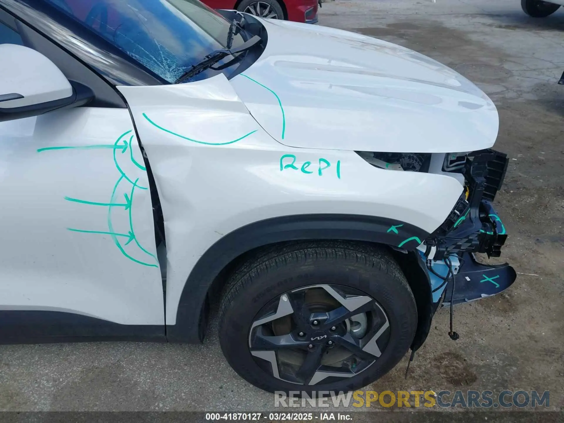 20 fotografías del automóvil dañado KNDERCAA5S7672568 KIA SELTOS 2025