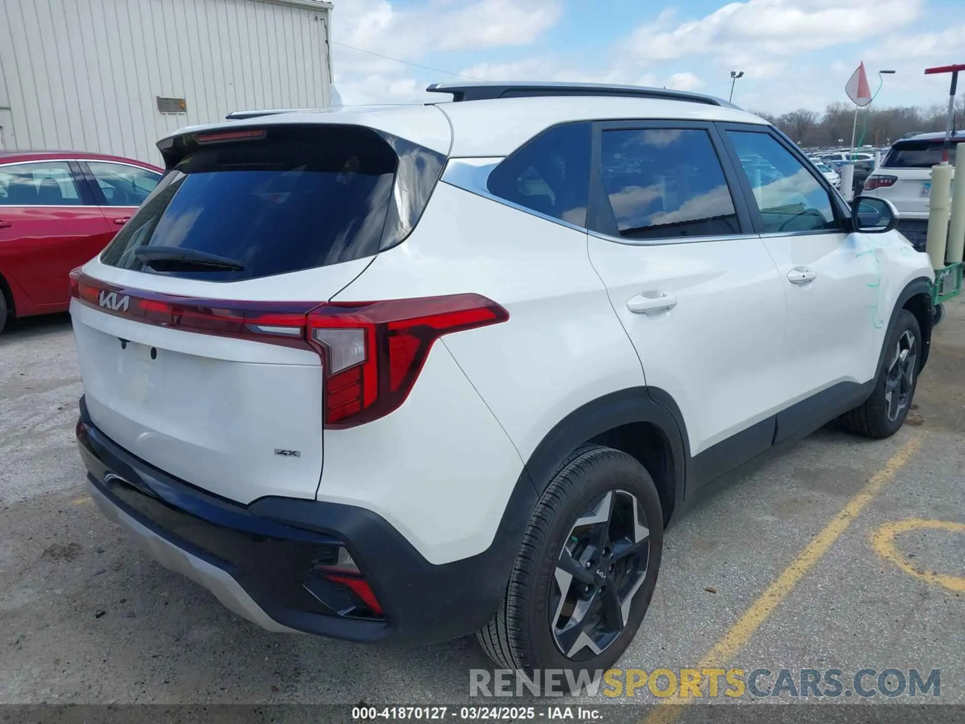 4 fotografías del automóvil dañado KNDERCAA5S7672568 KIA SELTOS 2025
