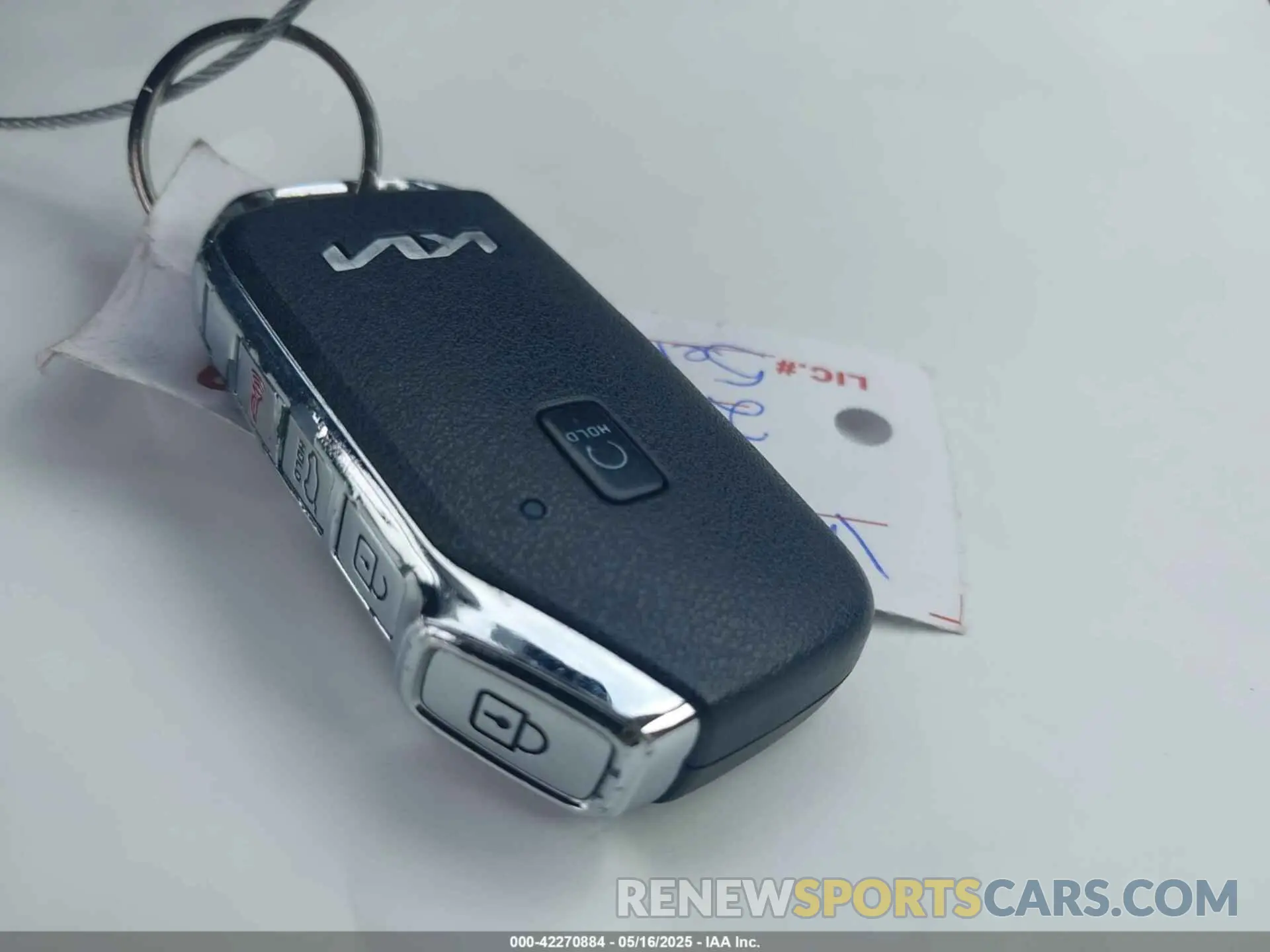 11 fotografías del automóvil dañado KNDERCAA6S7695843 KIA SELTOS 2025