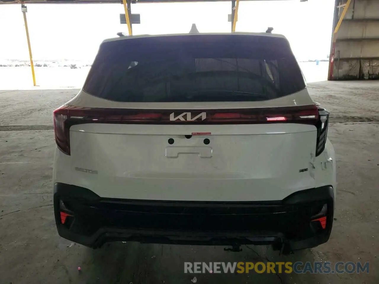 6 fotografías del automóvil dañado KNDERCAA9S7671844 KIA SELTOS 2025