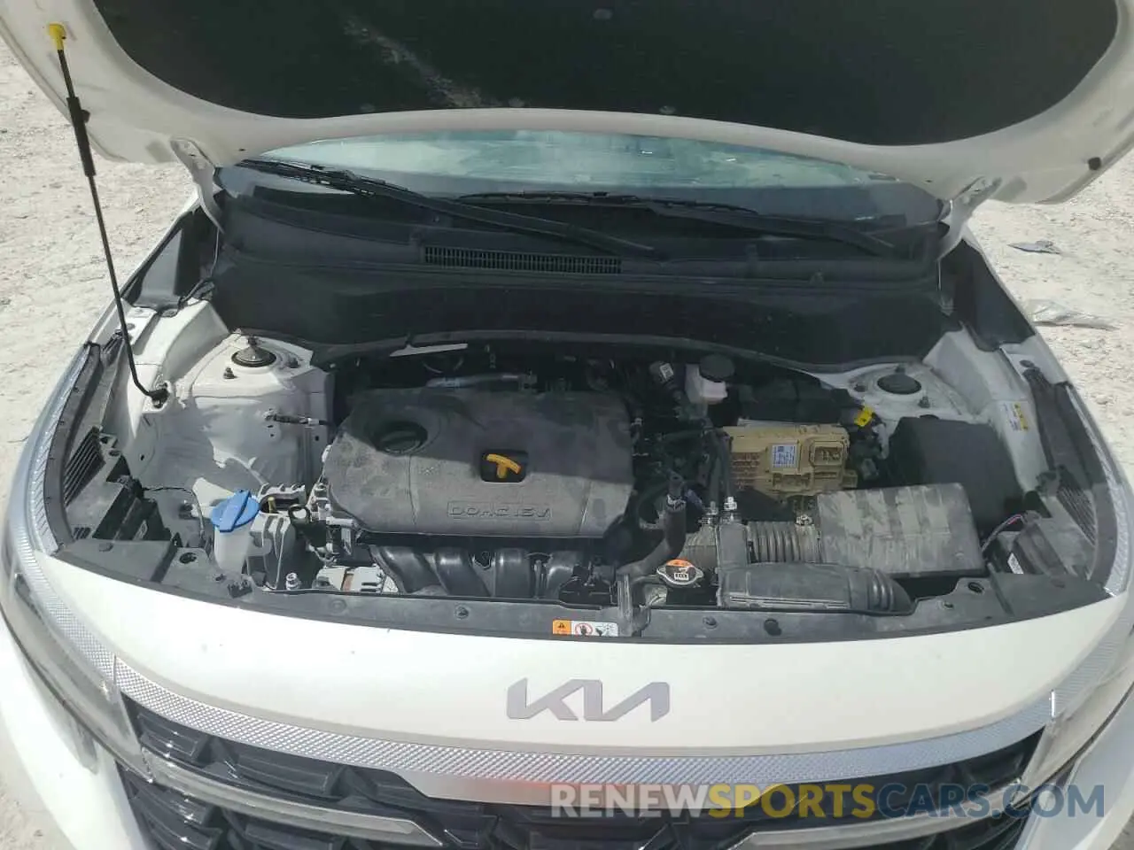 12 fotografías del automóvil dañado KNDEU2AA1S7706921 KIA SELTOS 2025