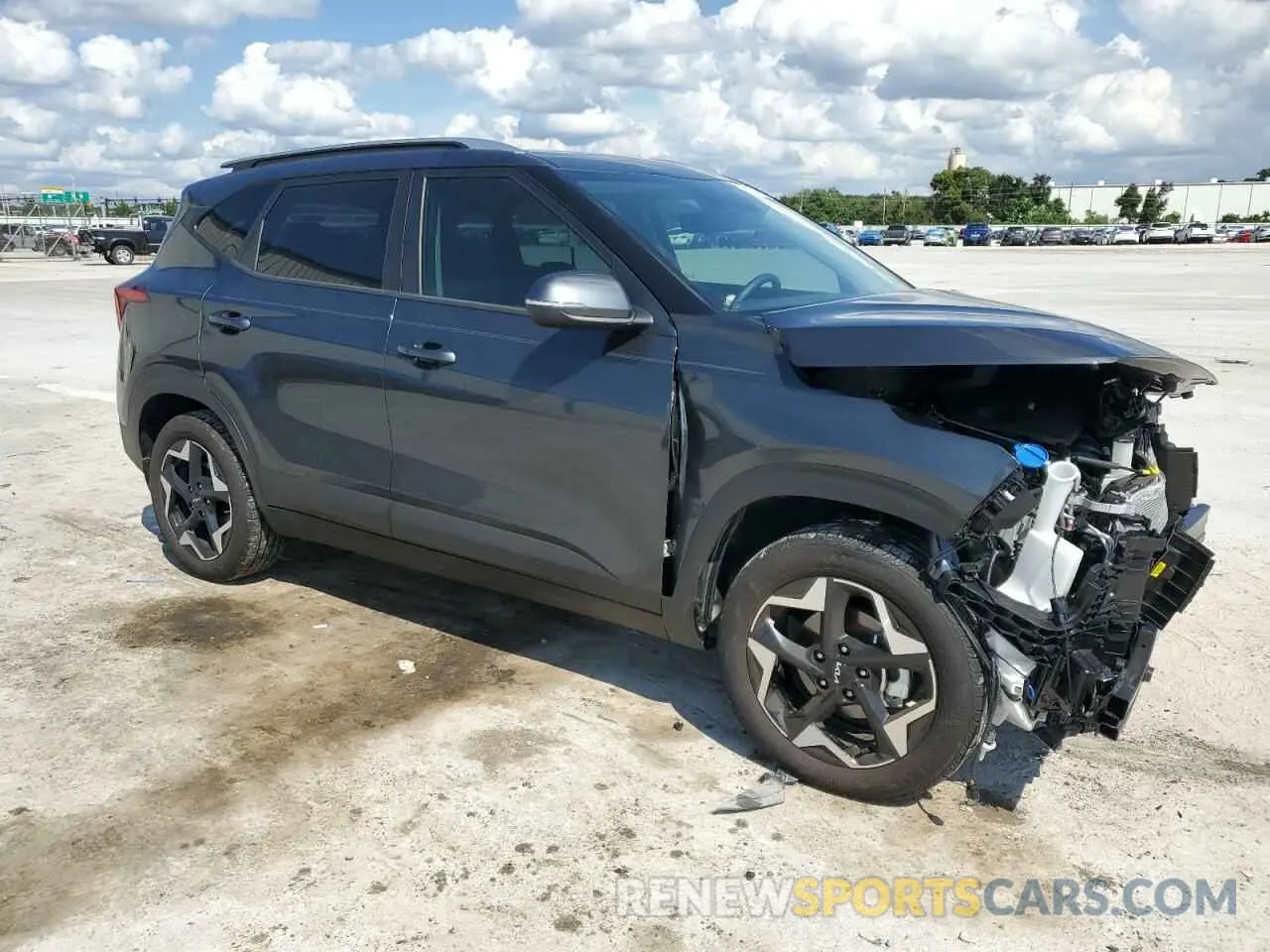 4 fotografías del automóvil dañado KNDEU2AA3S7684212 KIA SELTOS 2025