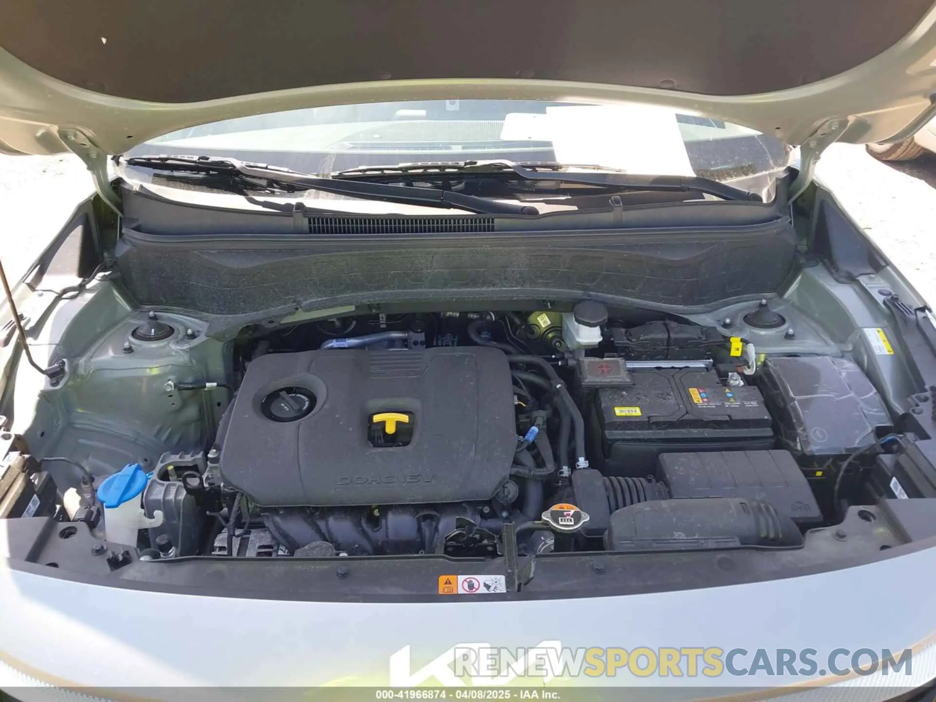 10 fotografías del automóvil dañado KNDEUCAA9S7717669 KIA SELTOS 2025