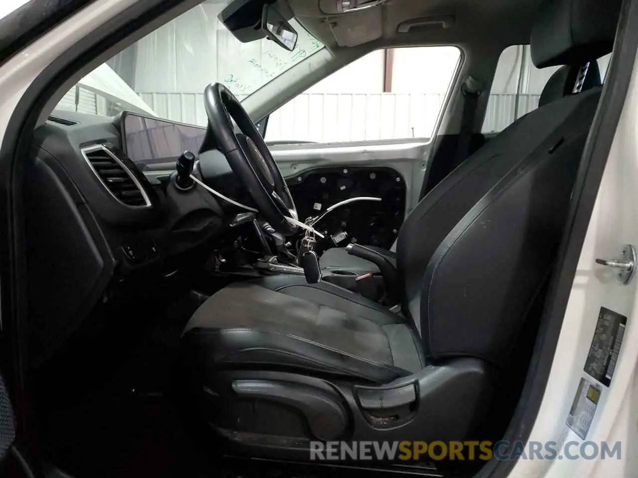 7 fotografías del automóvil dañado KNDEUCA73R7483558 KIA SELTOS X L 2024