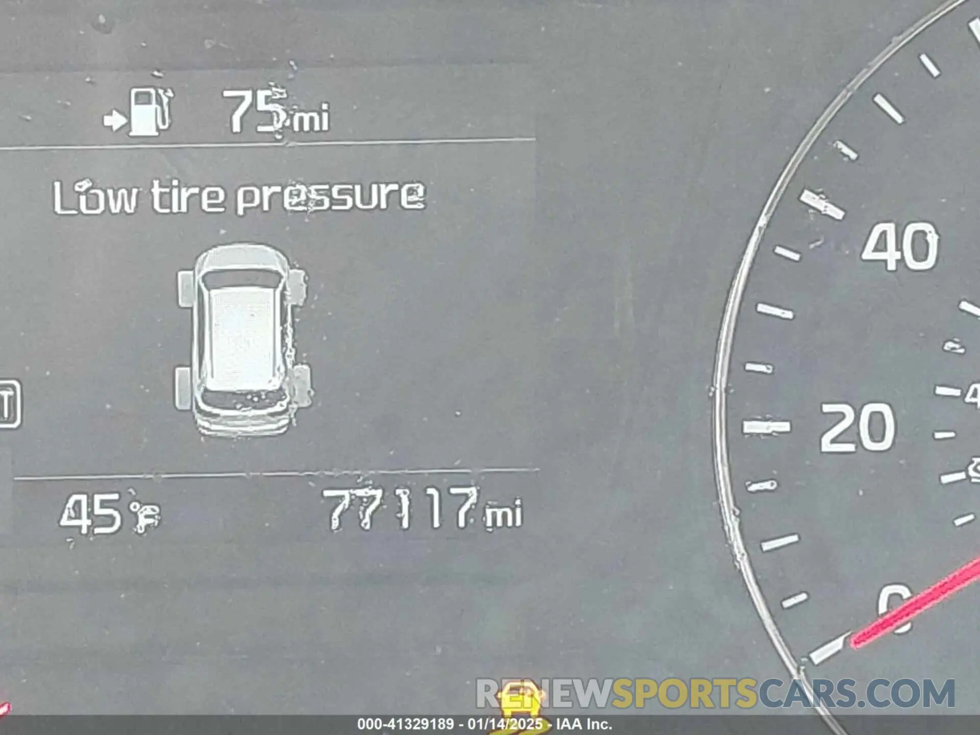 15 fotografías del automóvil dañado 5XYPG4A30KG436287 KIA SORENTO 2019