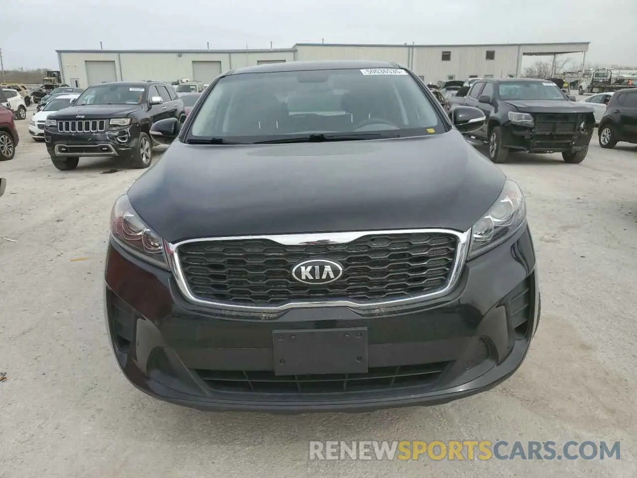 5 fotografías del automóvil dañado 5XYPG4A30KG477843 KIA SORENTO 2019