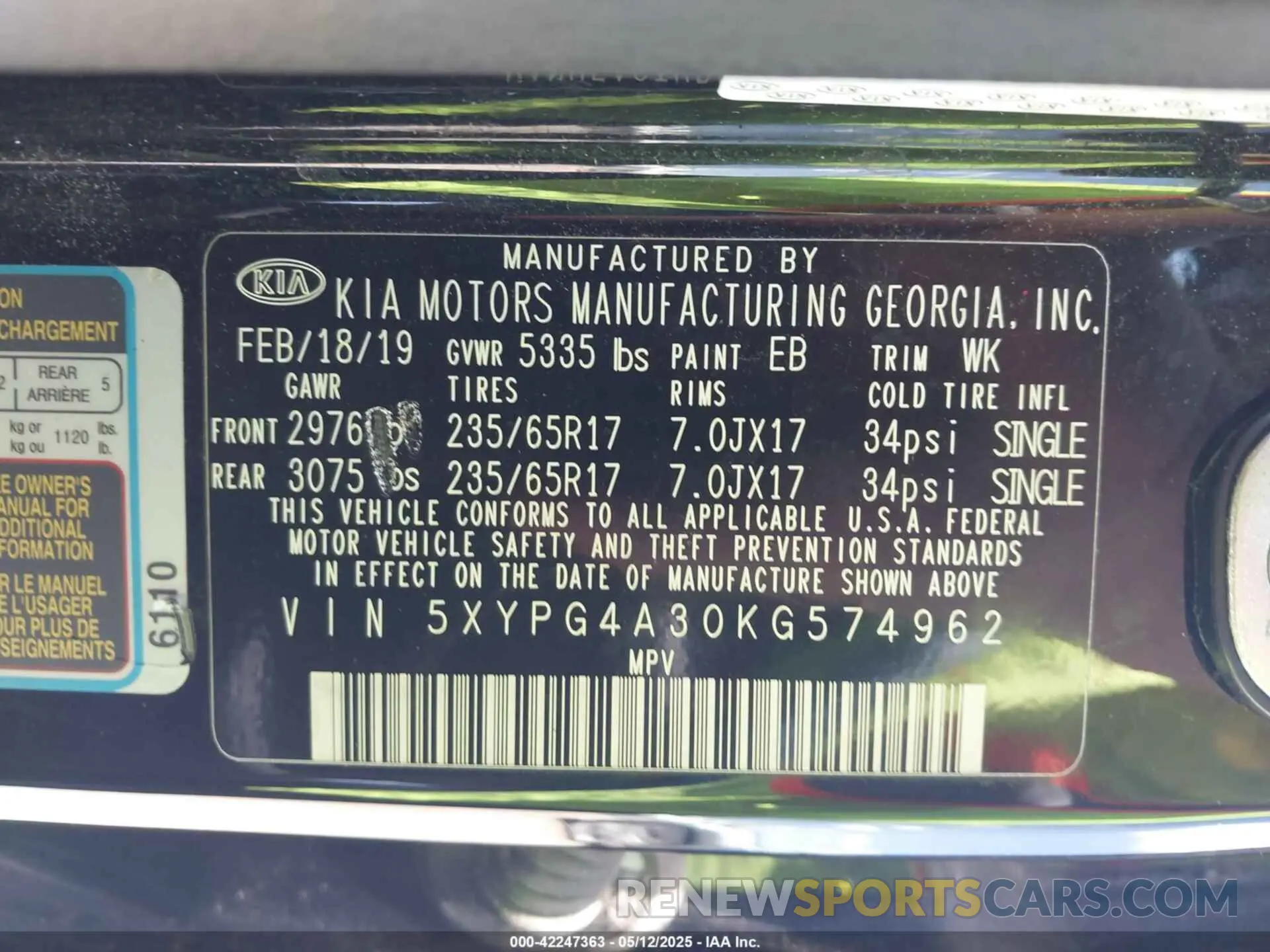 9 fotografías del automóvil dañado 5XYPG4A30KG574962 KIA SORENTO 2019