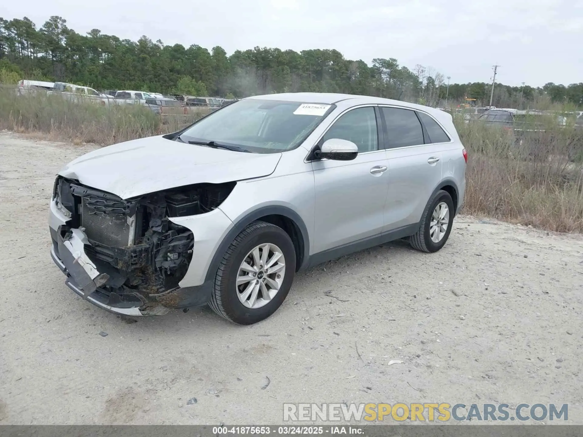 2 fotografías del automóvil dañado 5XYPG4A30KG578171 KIA SORENTO 2019